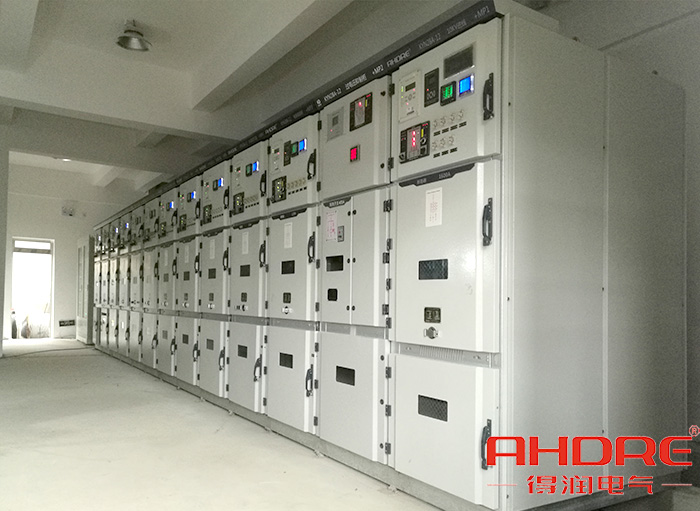 鳳陽珍珠水泥10KV高壓柜現場 (2).jpg