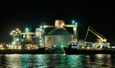 得潤(rùn)電氣開關(guān)柜出口孟加拉國(guó) 咨詢熱線：4000551777