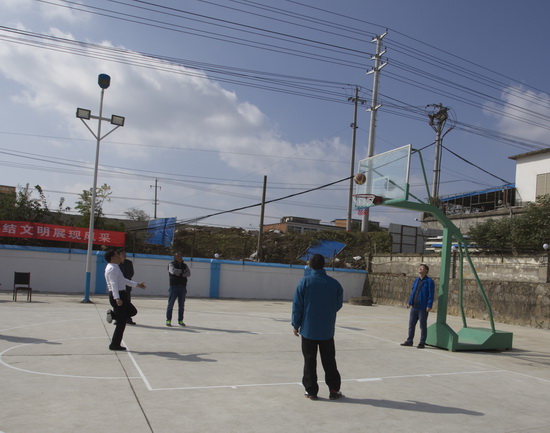 得潤電氣 電氣成套設備廠家 咨詢熱線:4000551777 得潤電氣 電氣成套設備廠家 咨詢熱線:4000551777