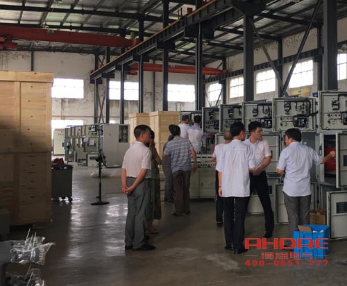 安徽得潤電氣 專注開關(guān)柜配電箱行業(yè)30年 研發(fā) 生產(chǎn) 調(diào)試 電話:400-0551-777 qq:3176885416 安徽得潤電氣 專注開關(guān)柜配電箱行業(yè)30年 研發(fā) 生產(chǎn) 調(diào)試 電話:400-0551-777 qq:3176885416