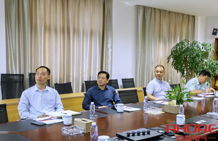 會議圖2.jpg 會議圖2.jpg