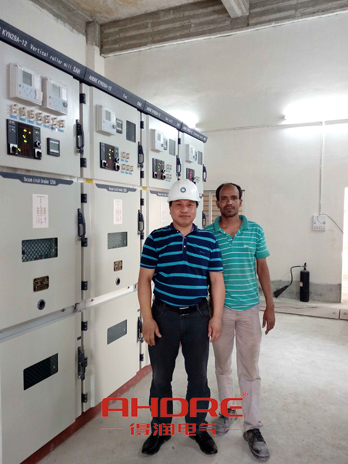 得潤電氣　開關柜生產專家　咨詢熱線：4000551777　QQ:3176885416