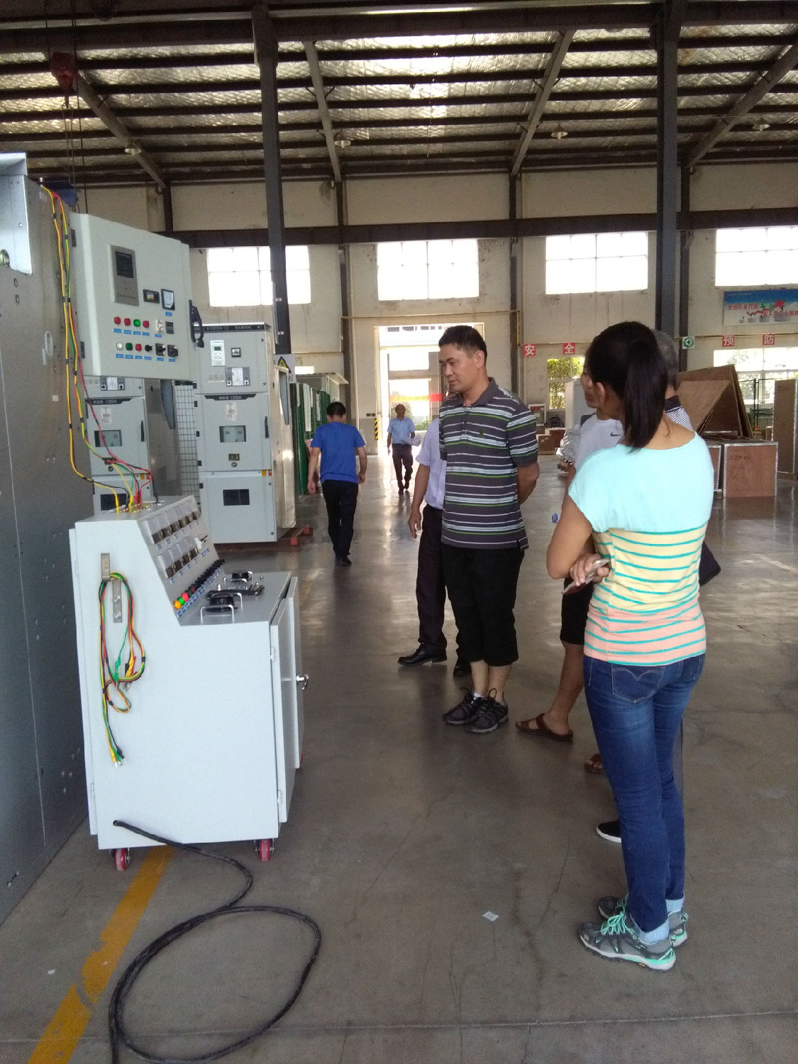 安徽得潤電氣 高低壓開關柜 變頻柜 咨詢熱線4000551777