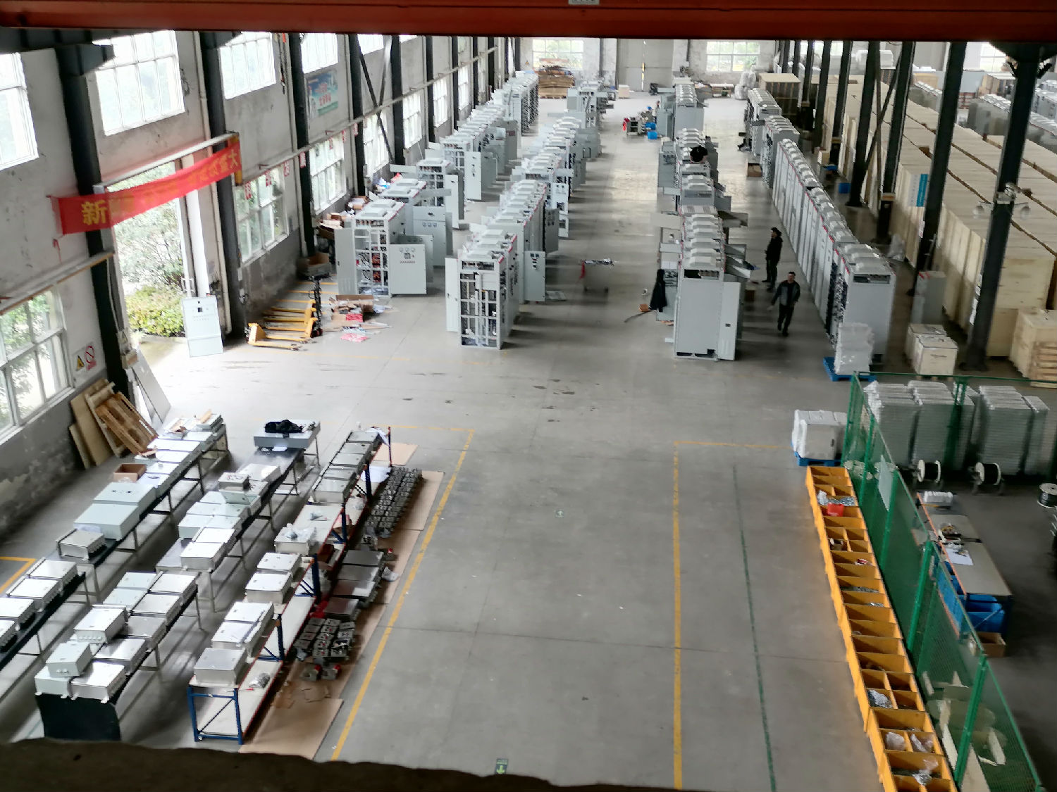 低壓柜生產車間 低壓柜生產車間