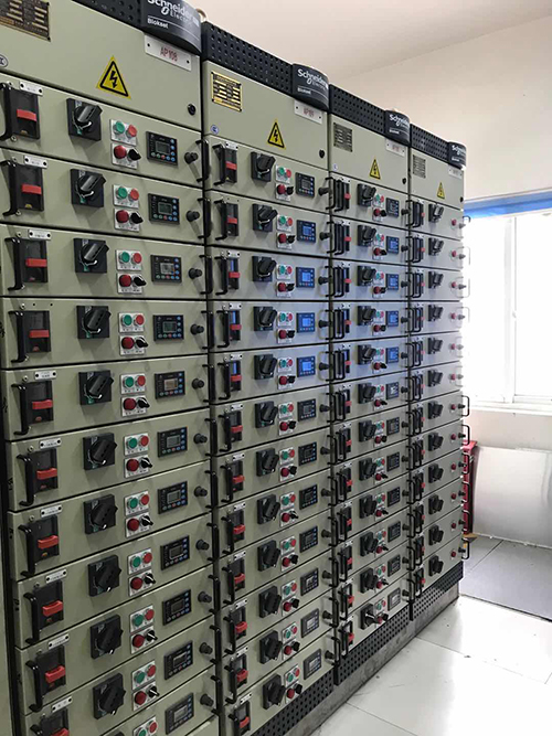 施耐德授權柜,B柜生產廠 400-128-7988 得潤電氣 施耐德授權柜,B柜生產廠 400-128-7988 得潤電氣